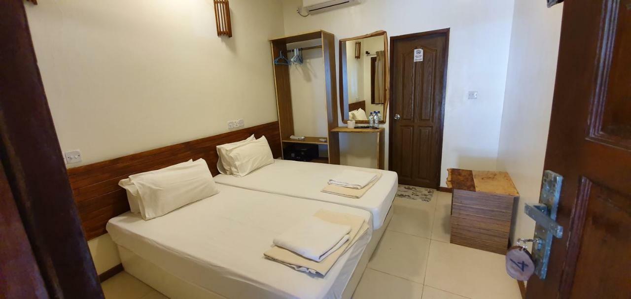 Hotel Surf Deck Thulusdhoo Exterior foto