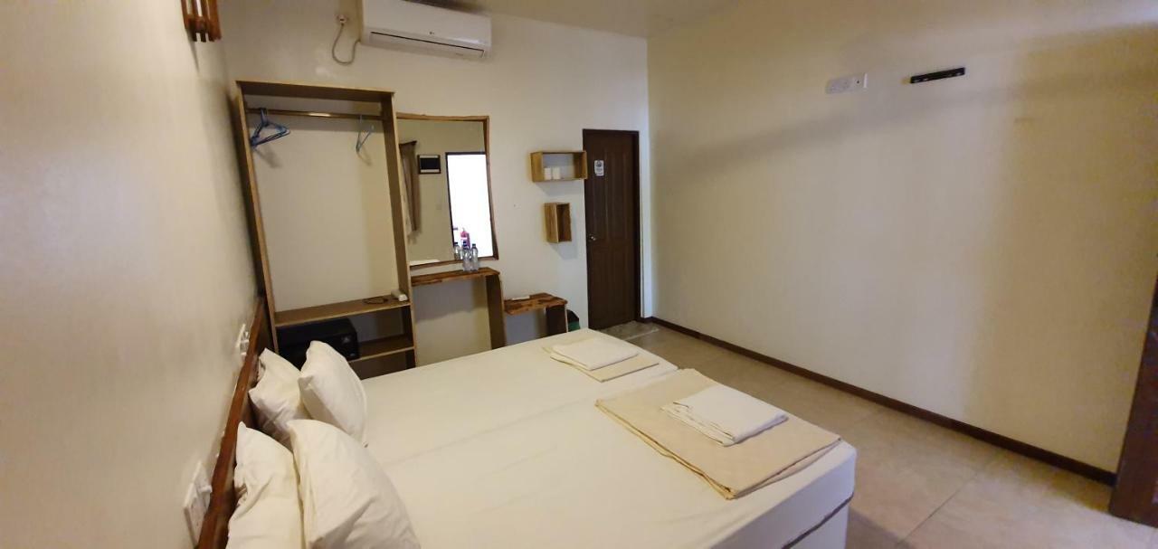 Hotel Surf Deck Thulusdhoo Exterior foto