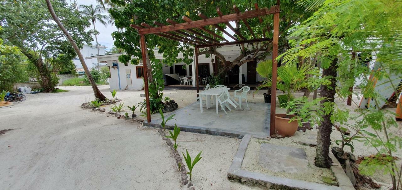 Hotel Surf Deck Thulusdhoo Exterior foto